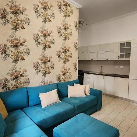 Rona Apartment