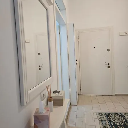 Apartment Rona Tirana